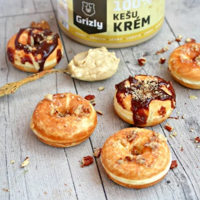 Donuty s orechovou polevou