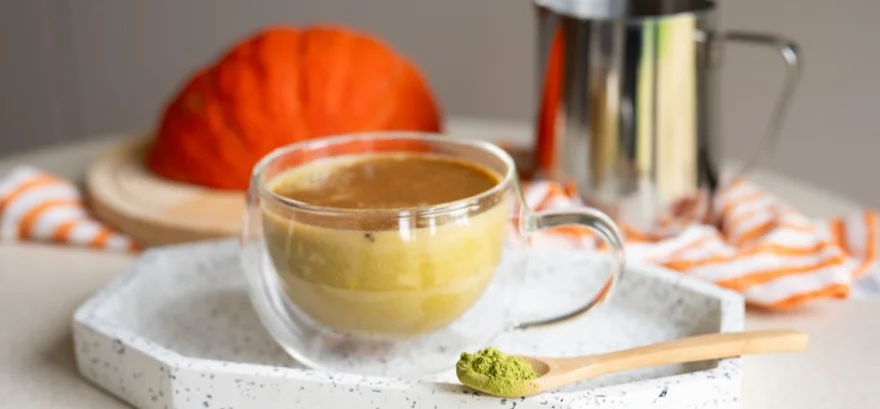 Matcha pumpkin spice latte: Ochutnajte trendový superdrink jesene