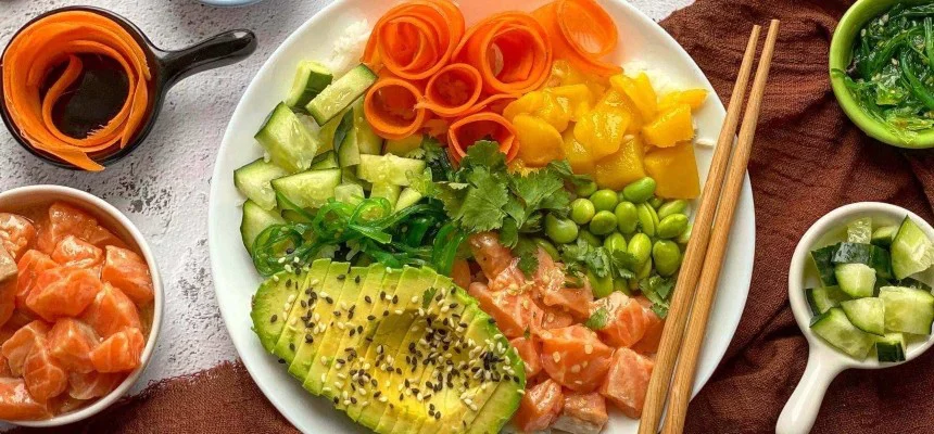 Domáci poke bowl: Základný recept, dresing a 4 nové varianty