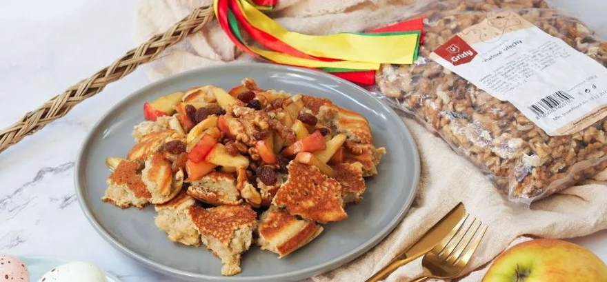Veľkonočný trhanec s jablkami – jednoduchý tradičný recept