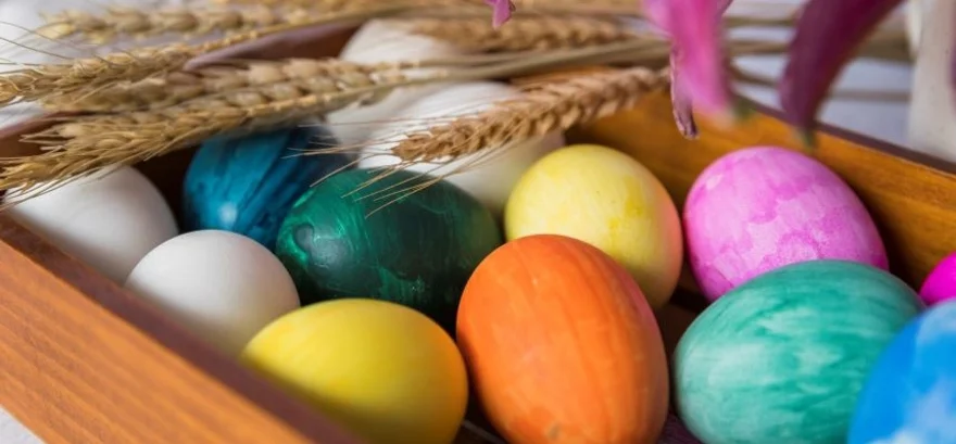 Farbenie veľkonočných vajíčok podľa našich babičiek