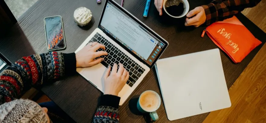 Cirkadiánny rytmus: Ako ho vyladiť jedlom a byť produktívnejší?