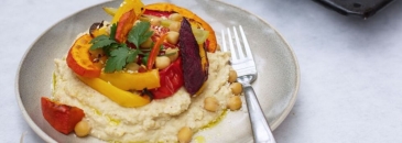 Hummus s pečenú jesenné zeleninou