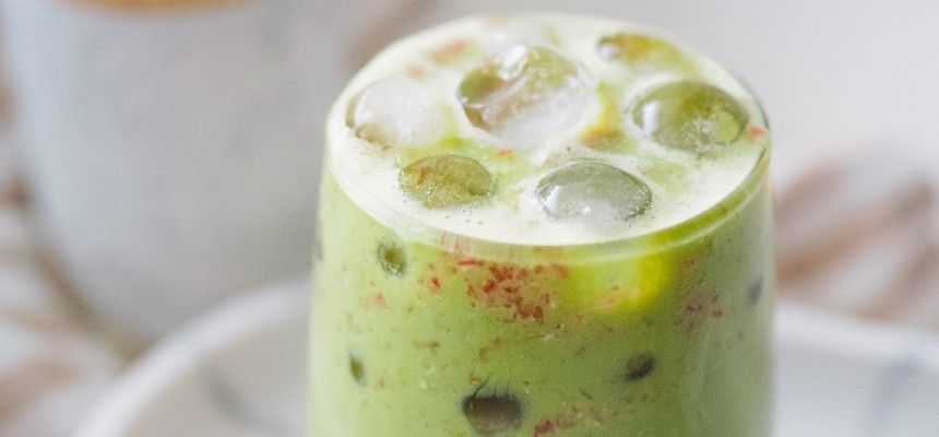 Matcha latte drink: Čo to je, ako chutí a ako si ho jednoducho pripraviť doma?