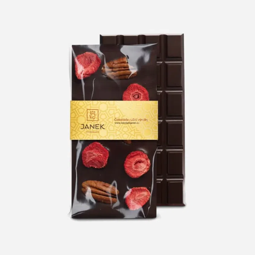 Čokoládovňa Janek Horká čokoláda s pekánmi a lyofilizovanými jahodami