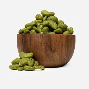 Kešu s matchou a zázvorom