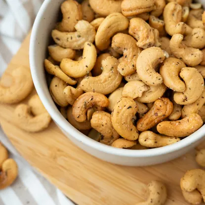 Kešu smažené s príchuťou hľuzovky