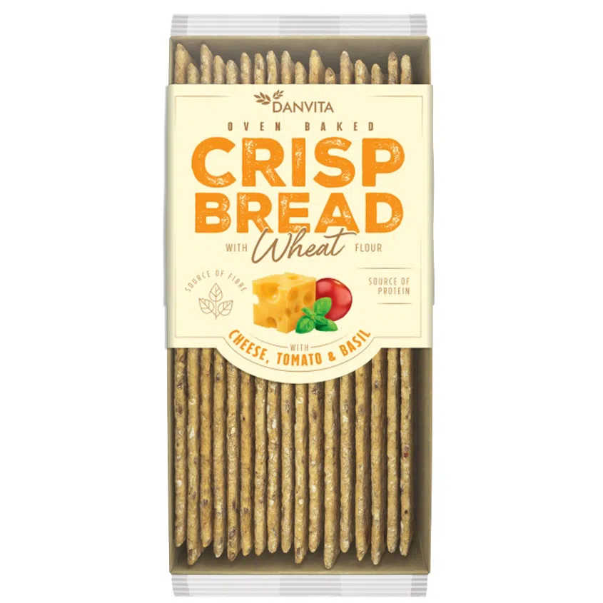 Krehké pšeničné plátky so syrom, paradajkami a bazalkou