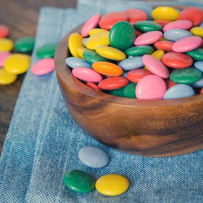 Lentilky s prírodnými farbivami