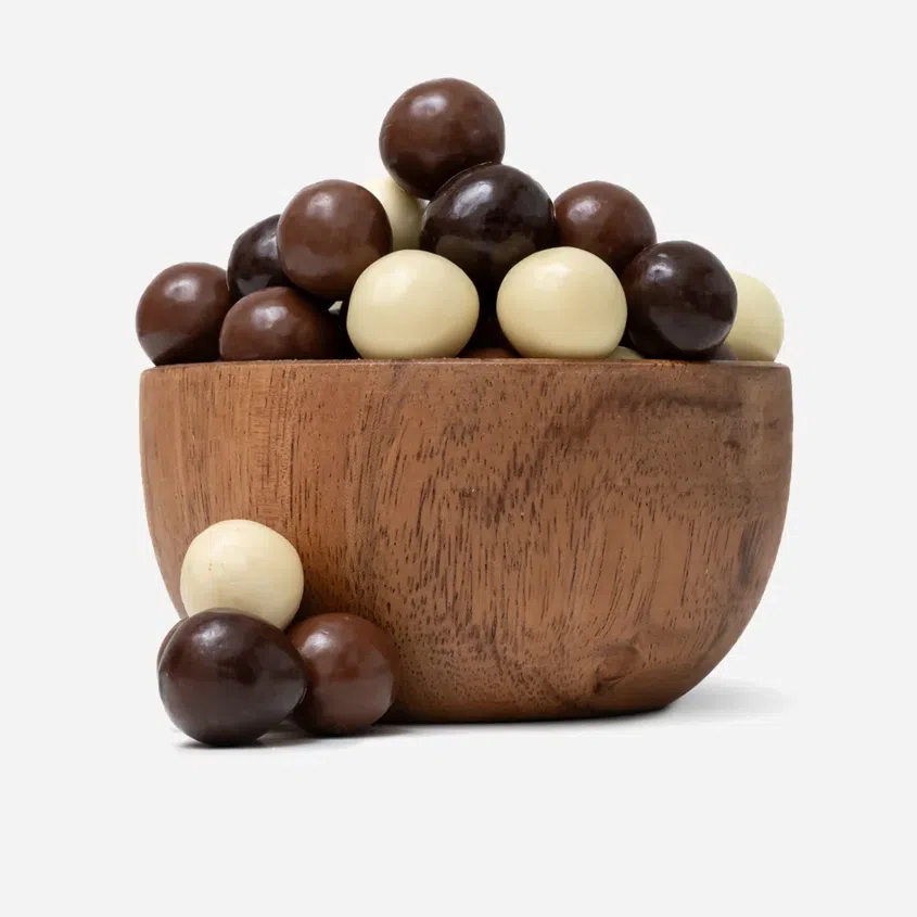 Lieskové orechy trojfarebné