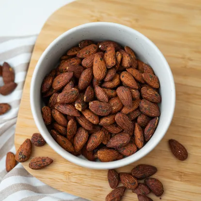 Mandle natural pražené korenené