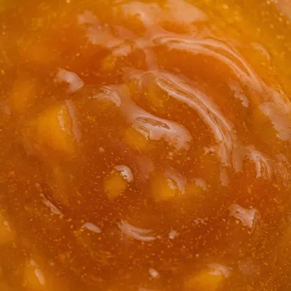 Marhuľový džem s extra kúskami ovocia