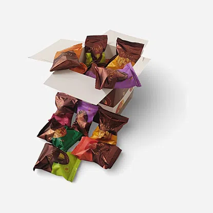 Mix sušeného ovocia v čokoláde s orechmi