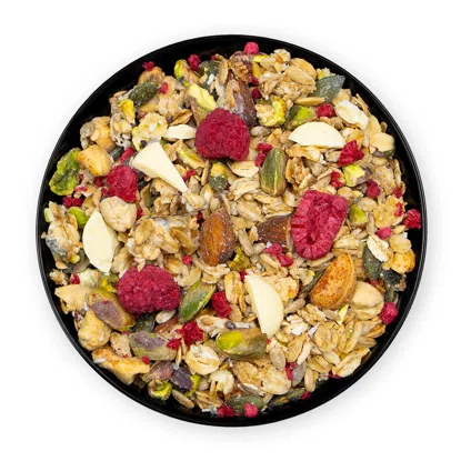 Pistáciová granola s malinami a bílou čokoládou