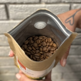 Pražená zrnková káva Crema