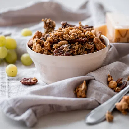 Salties – Slaná granola syrový mix
