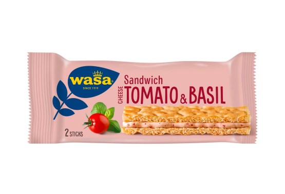 Sandwich paradajky a bazalka