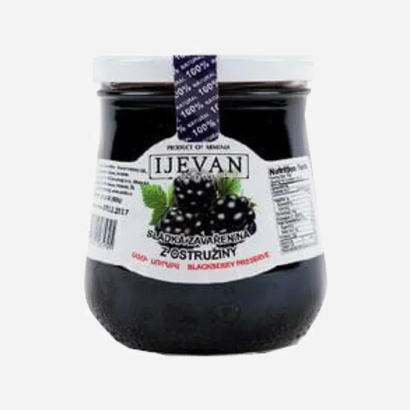 Sladká zaváranina z černice