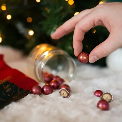 Trblietavé vianočné guličky