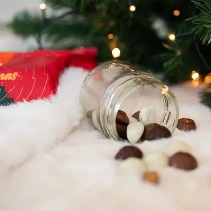 Trojfarebné sušienky v čokoláde