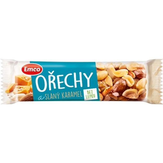 Tyčinka s orechmi a slaným karamelom