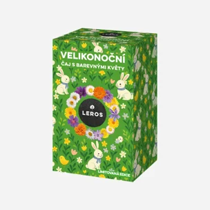 Veľkonočný čaj s farebnými kvetmi