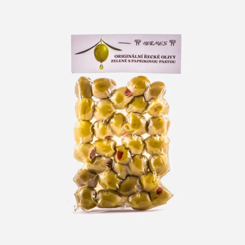 Zelené olivy s paprikovou pastou